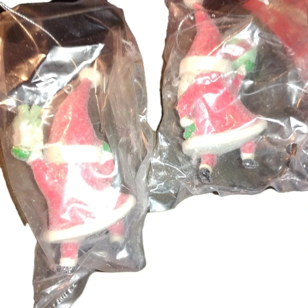 EnrichFun Santas Set of 2 Ornaments Hand Painted Ethoxylate Resin NOB
